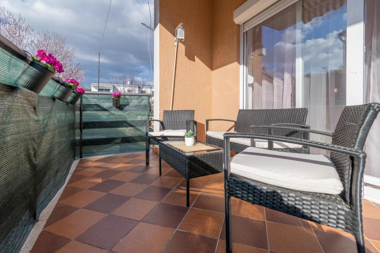 Apartman Monte Grande プーラ エクステリア 写真