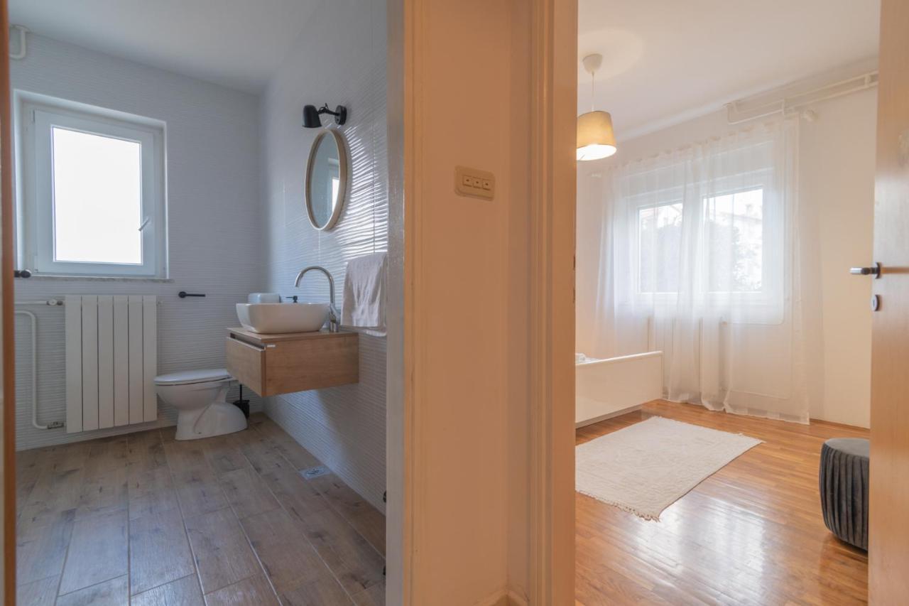 Apartman Monte Grande プーラ エクステリア 写真